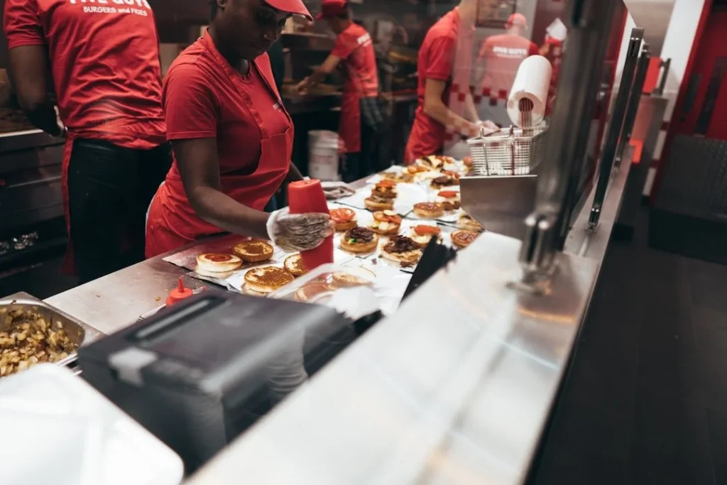 customer retention in restaurants kenya