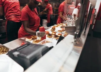 customer retention in restaurants kenya